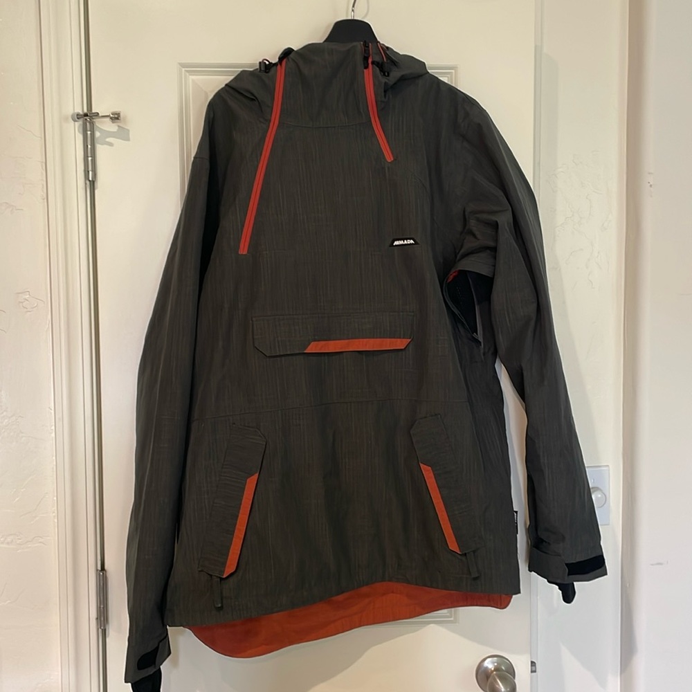Armada men’s ski jacket lightly insulated men’s size large